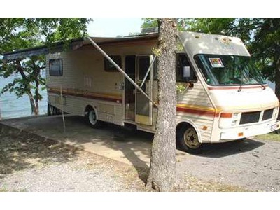 1987/2004 remodeled Fleetwood Bounder RV
