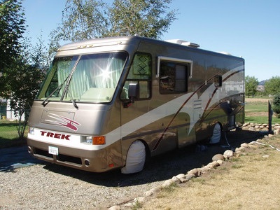 2002 Safari Trek 2830