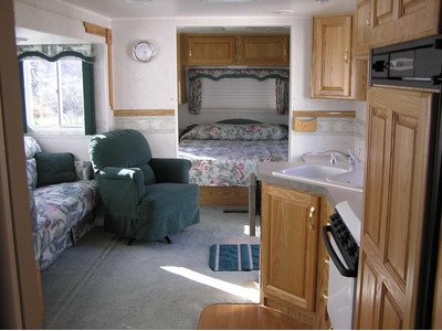 2001 Holiday Rambler Trailer
