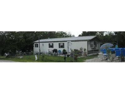 32 Travel Trailer  $3500  LIKE NEW