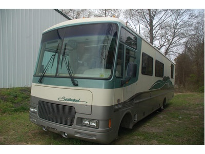 1997 Fleetwood Southwind---$19,500