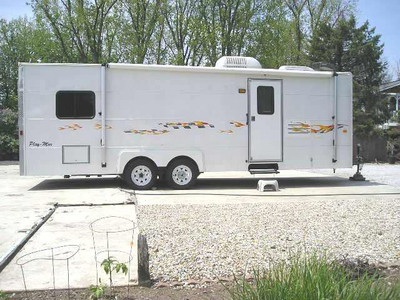 2006 24 Play-Mor Motorsport Toy Hauler