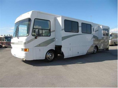 2001 Safari 37ft Cheetah DBL2 Diesel Pus