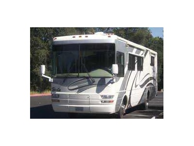 CA � 2004 35� National RV Tropical w/3 s