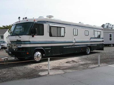 Monaco diesel pusher $29,500.00