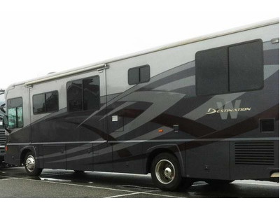 2008 Winnebago Destination in Virginia