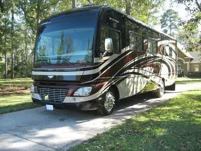 2011 32� Fleetwood Southwind w/2 slides