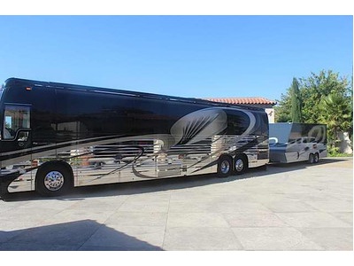 2004 Prevost Country Coach Conversion