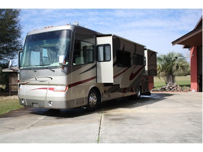 2006 Phaeton Class A 35 Motor Home