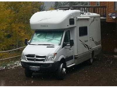 2008 24� Itasca Navion w/slide