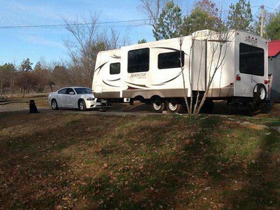 2010 Nice Keystone Sprinter 27ft  