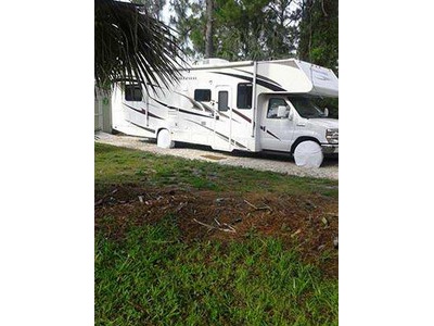 2011 31� Thor Four WindsChateau w/slide