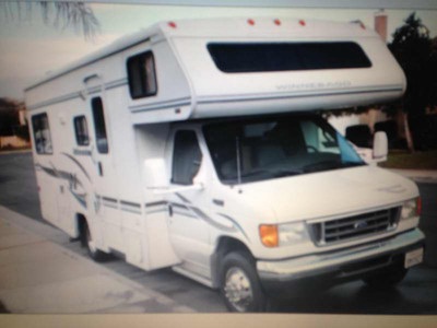 2004 Winnebago Minnie in California