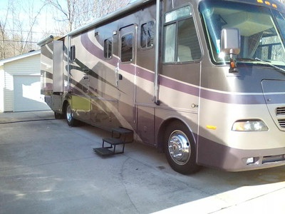 2005 Georgie Boy Cruise Master 3640TS
