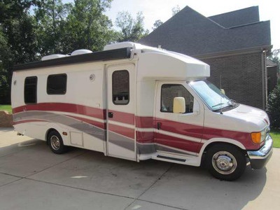 2006  28 Conversion Motorhome $32,900