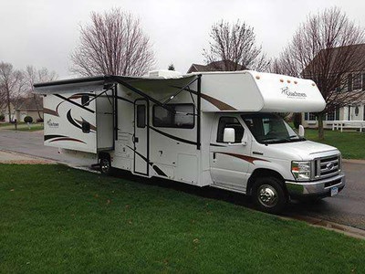 2013 32� Coachmen Freelander Bunkhouse w