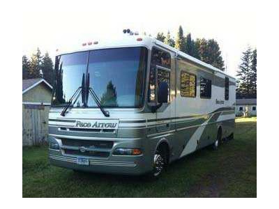 2003 35� Fleetwood Pace Arrow w/2 slides