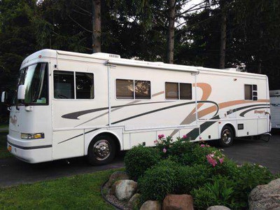 2000 37� Damon Ultra Sport w/1 slides