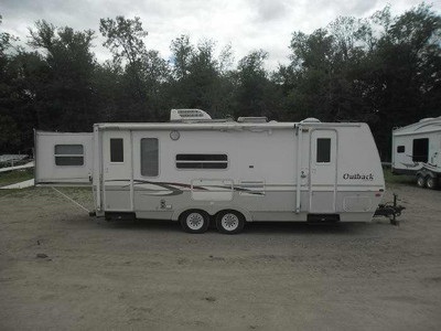 2003 Keystone Light Way Outback 25RSS