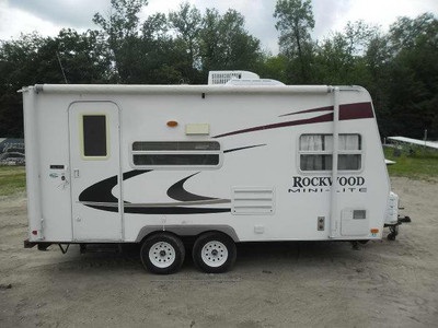 2010 Rockwood Mini-Lite Camper