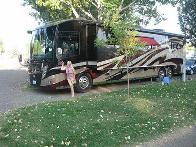 2012 42� Itasca ELLIPSE 42QD w/3 slides