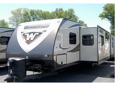 2014 31� Winnebago Ultralight w/2 slide