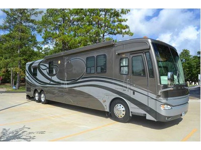 2004 Newmar Essex 4504