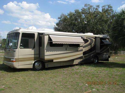 2001 41� Newmar Dutchstar w/2 slides