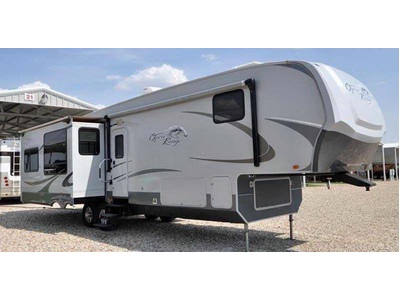 2009 38.5� Open Range 385RLS w/4 slides