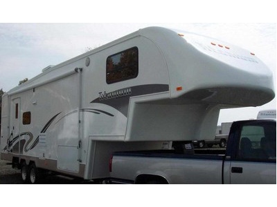 FW with Bunks 05 Titanium 36ft