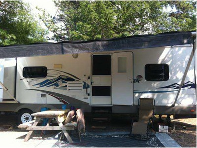 2005 30� Forest River Sierra w/slide