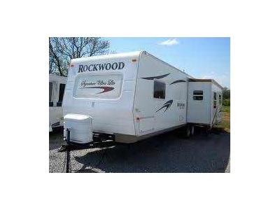 2008 33� Rockwood Signature Ultra Light 