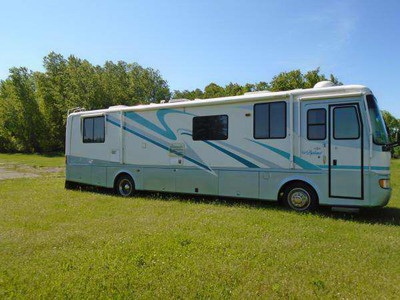 2000 38� Monaco Diplomat w/slide
