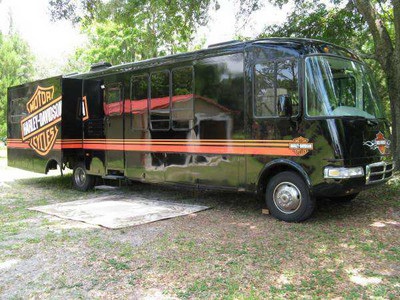 1999 36� Rexhall Aerobus w/2 slides