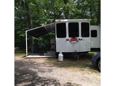 2008 42� Forest River Salem w/2 slides