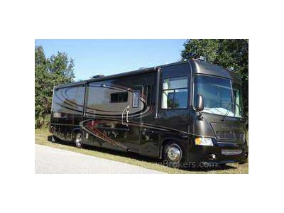2006 Gulf Stream Sun Voyager w/2 Slide-O