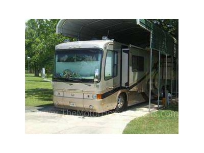 2002 Monaco Signature 42 w/2 Slide-Outs