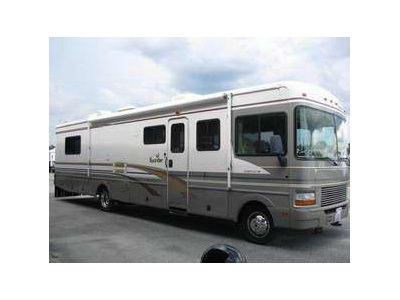 2000 FLEETWOOD BOUNDER 36S