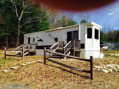 Financing! 2010 39� Crossroads Hampton 3