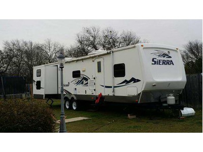 2006 38� Forest River Sierra w/3 slides