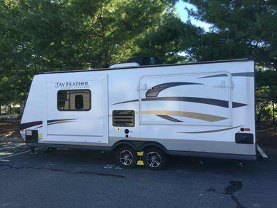 2015 23� Jayco Feather Ultra Lite w/slid