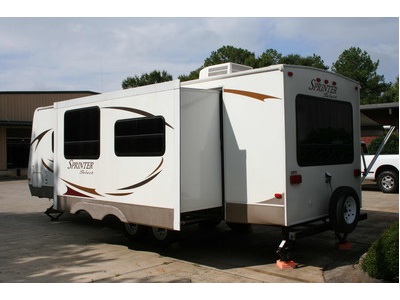 One Owner Keystone Sprinter Select 