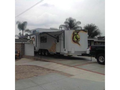 2007 28� Sports Hauler Toy Hauler