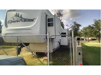 2004 34� Pilgrim International Open Road