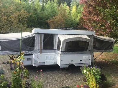 2004 24� Fleetwood Coleman Utah w/slide