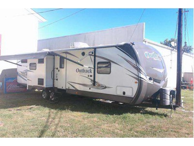 2014 36� Keystone Outback w/2 slides