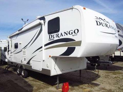 2010 30� K-Z Durango w/2 slides