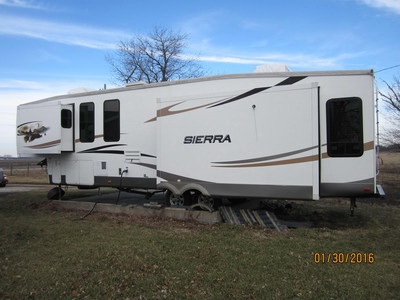 2011 Sierra by Forest River M-356RL