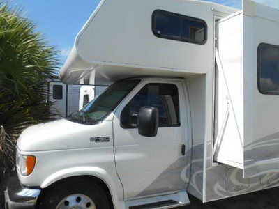 2003 Coachmen Shasta-$24500
