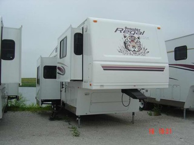 Prowler Regal 365FLTS 